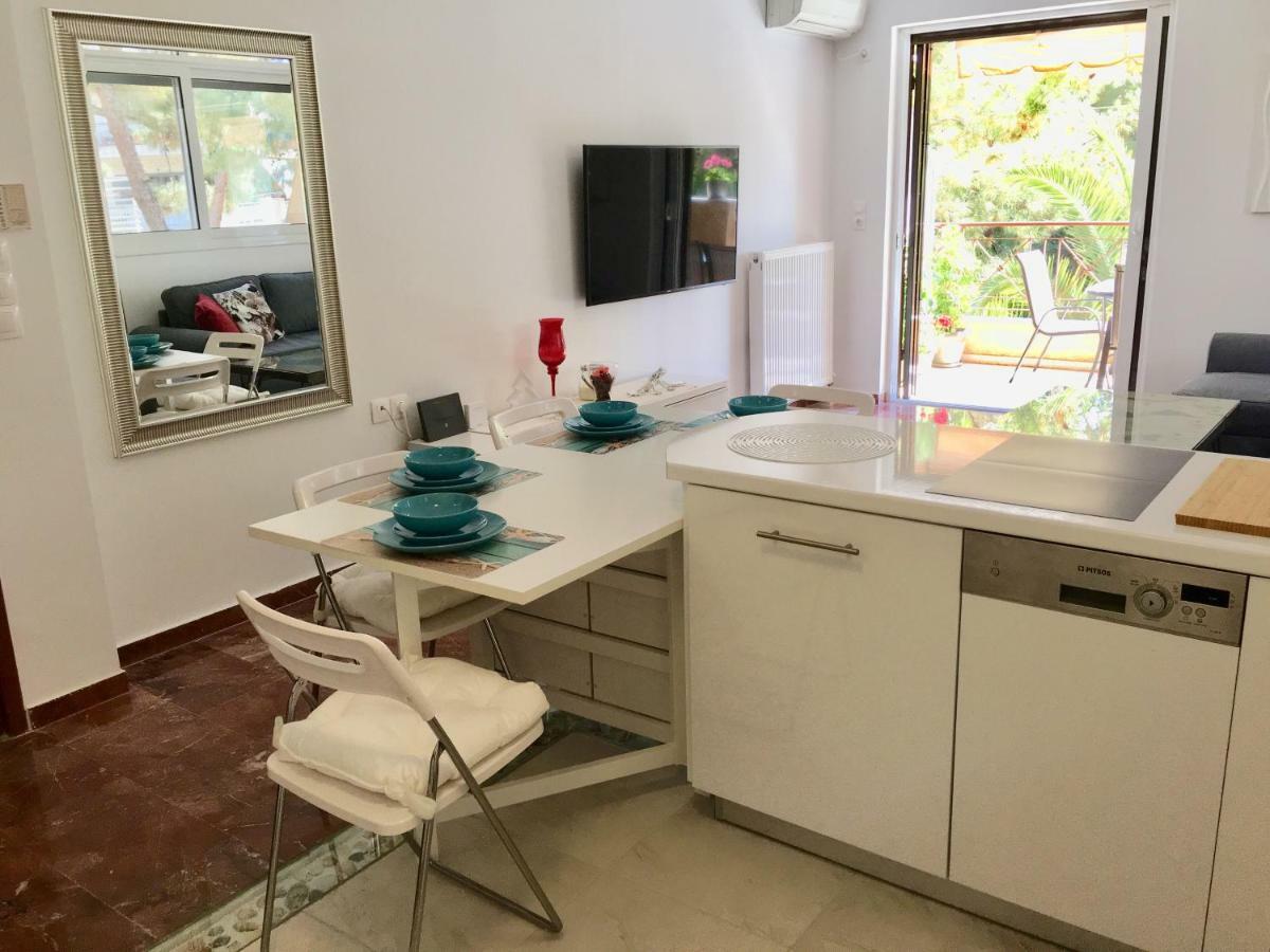 Sea Star Luxury Apartment Атина Екстериор снимка
